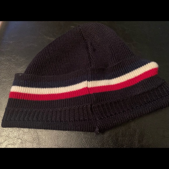 Moncler AW winter toque - Picture 2 of 2